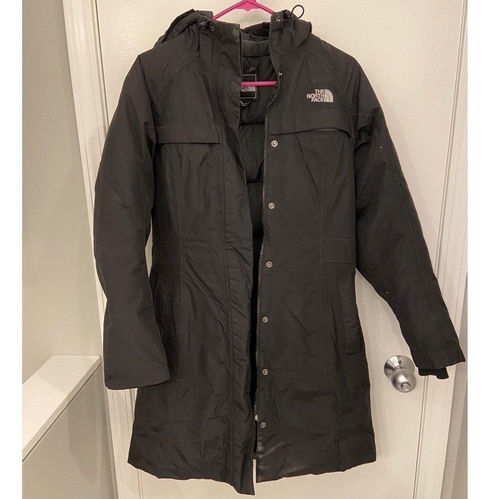 The North Face women’s parka / puffer coat